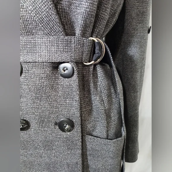 Cabi Double Breasted Knit Blazer